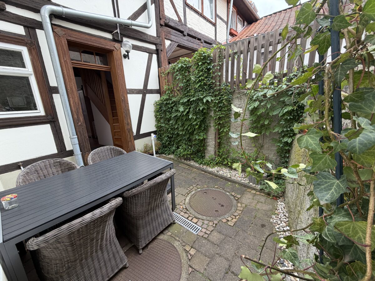 Terrasse Whg7 Außenbereich der Terrasse mit Blick auf den Wein